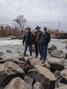 Loren, David and Steve on the James (photo by SZap)